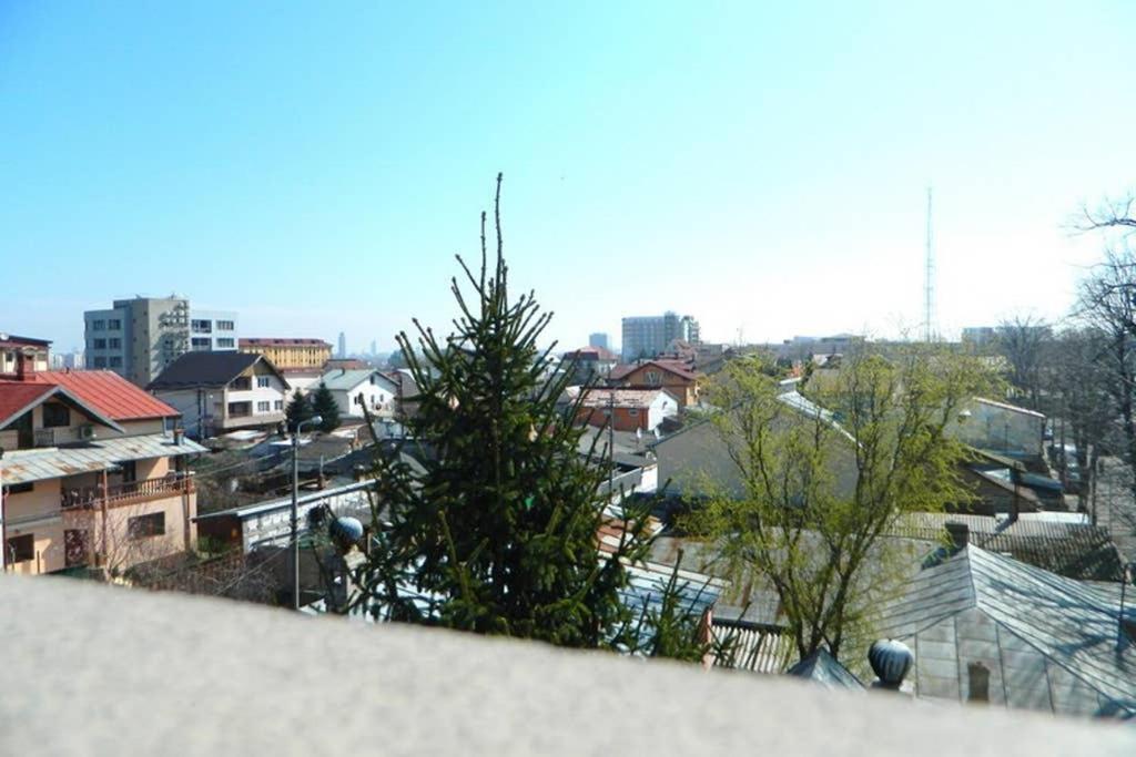 Penthouse Larry Apartment Bucureşti Ngoại thất bức ảnh