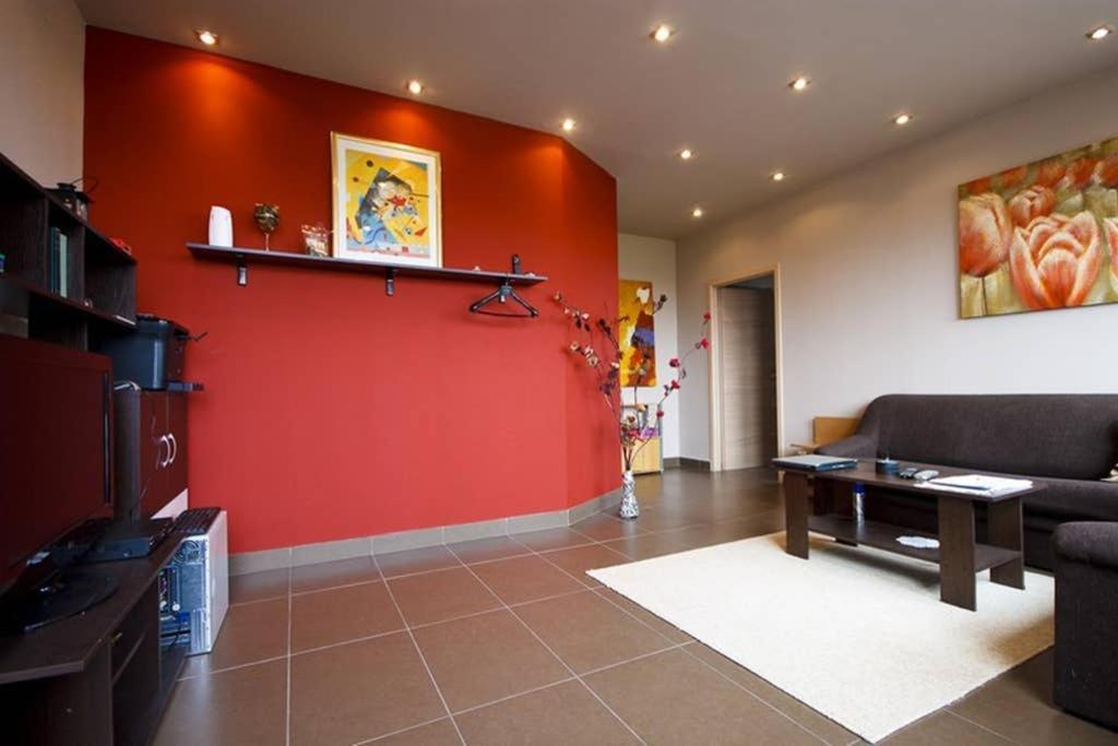 Penthouse Larry Apartment Bucureşti Ngoại thất bức ảnh