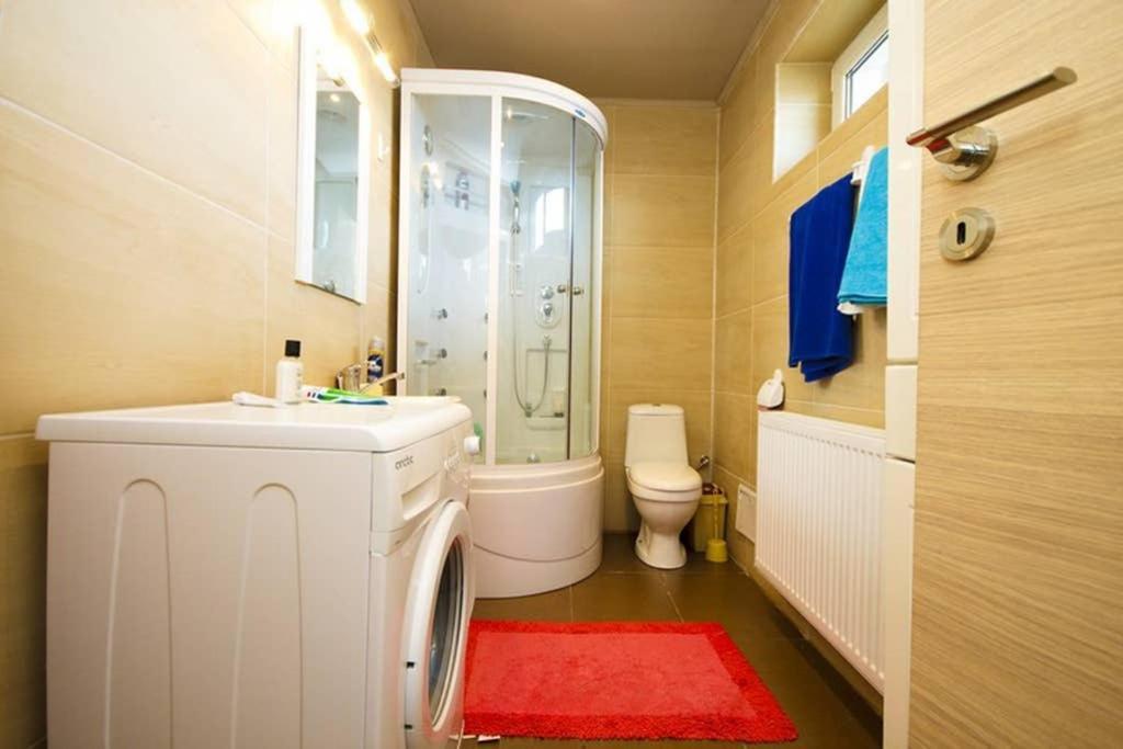 Penthouse Larry Apartment Bucureşti Ngoại thất bức ảnh