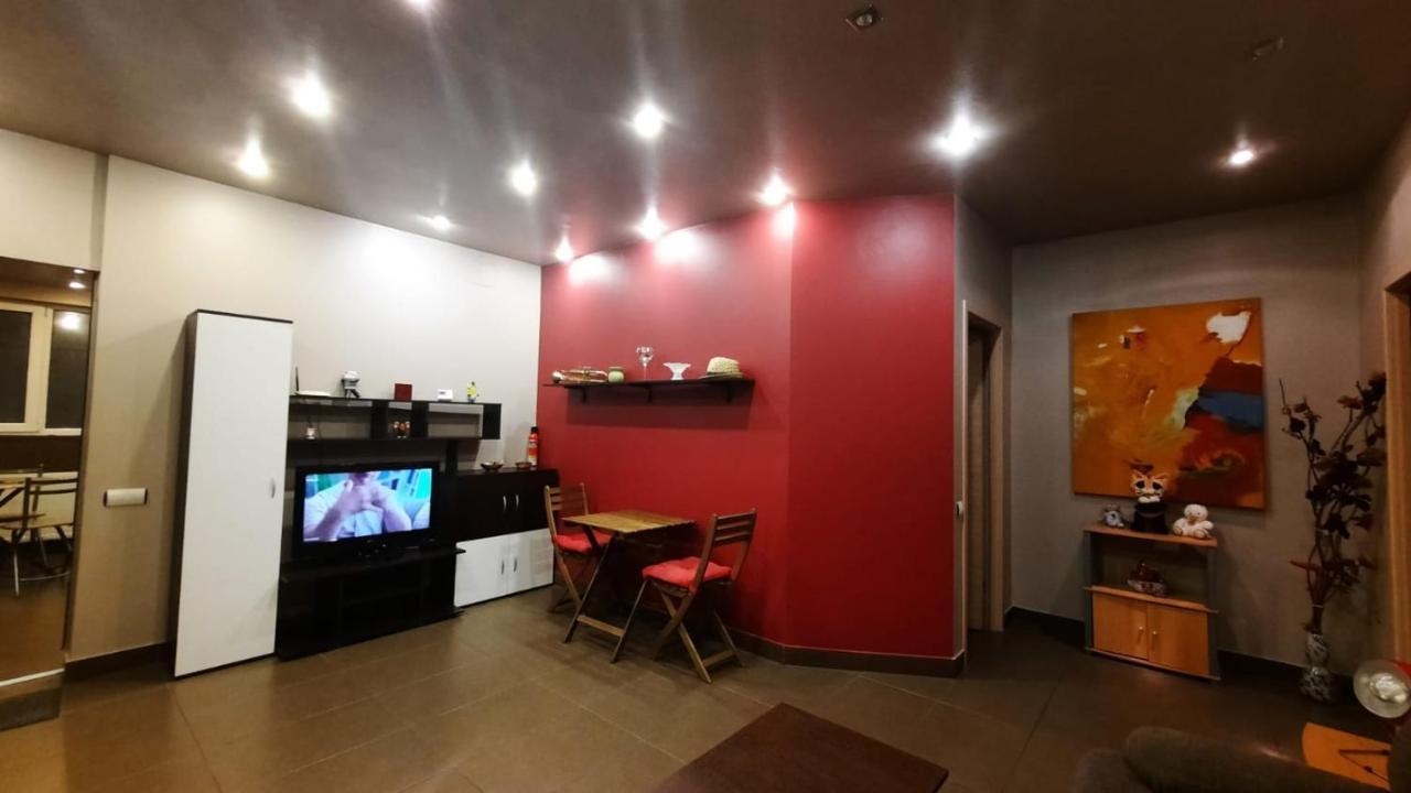 Penthouse Larry Apartment Bucureşti Ngoại thất bức ảnh