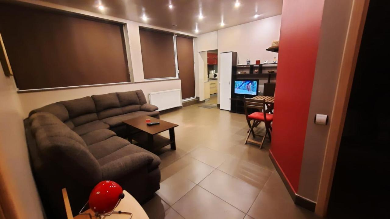 Penthouse Larry Apartment Bucureşti Ngoại thất bức ảnh